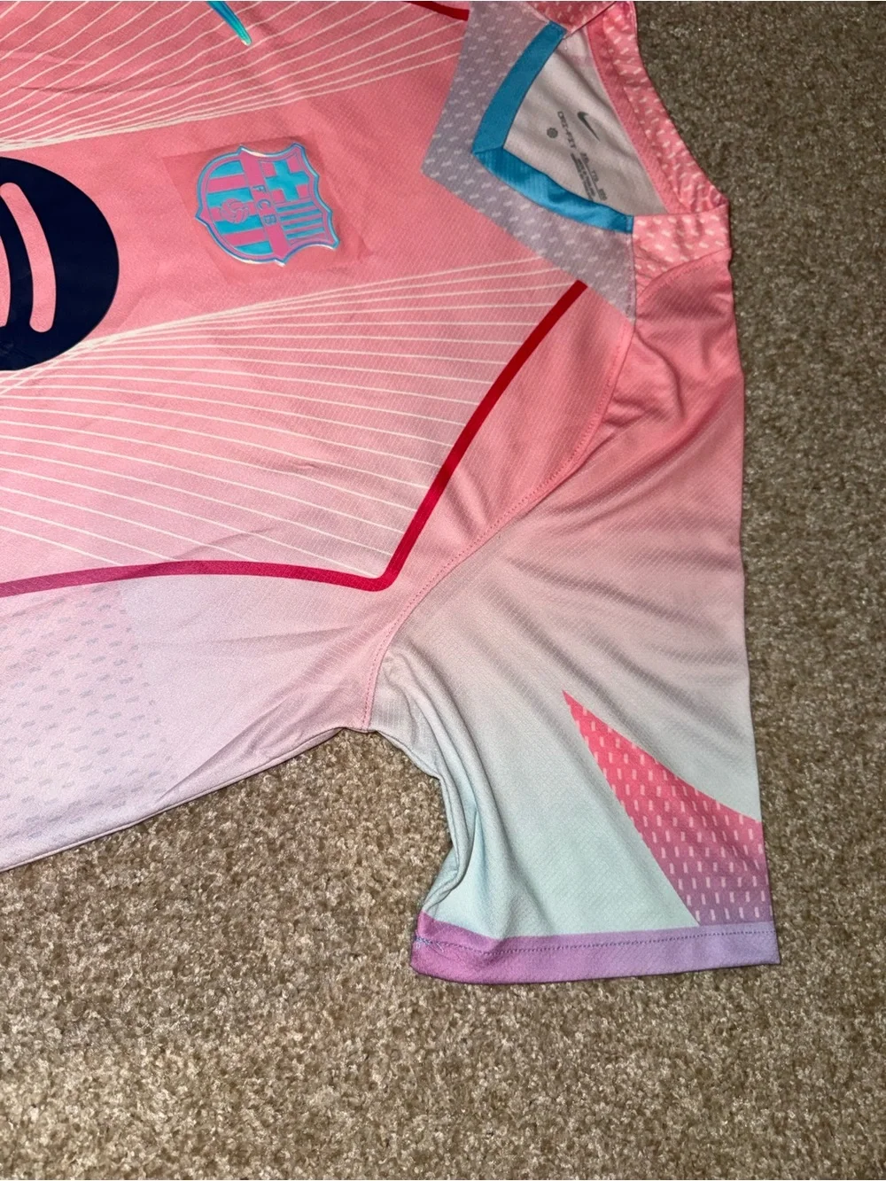 Nike FC Barcelona 2025/2026 Lamine Yamal #10 Special Edition Men’s Soccer Jersey - Picture 5 of 9